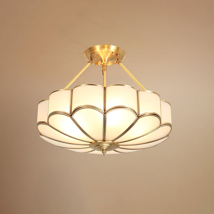 Lampa sufitowa w kształcie kwiatu