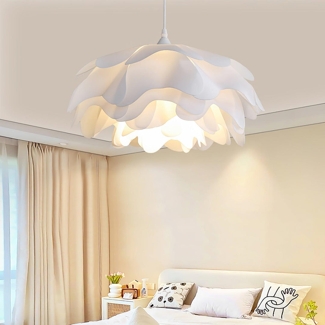 Lampa Wisząca w Kształcie Kwiatu, Biała