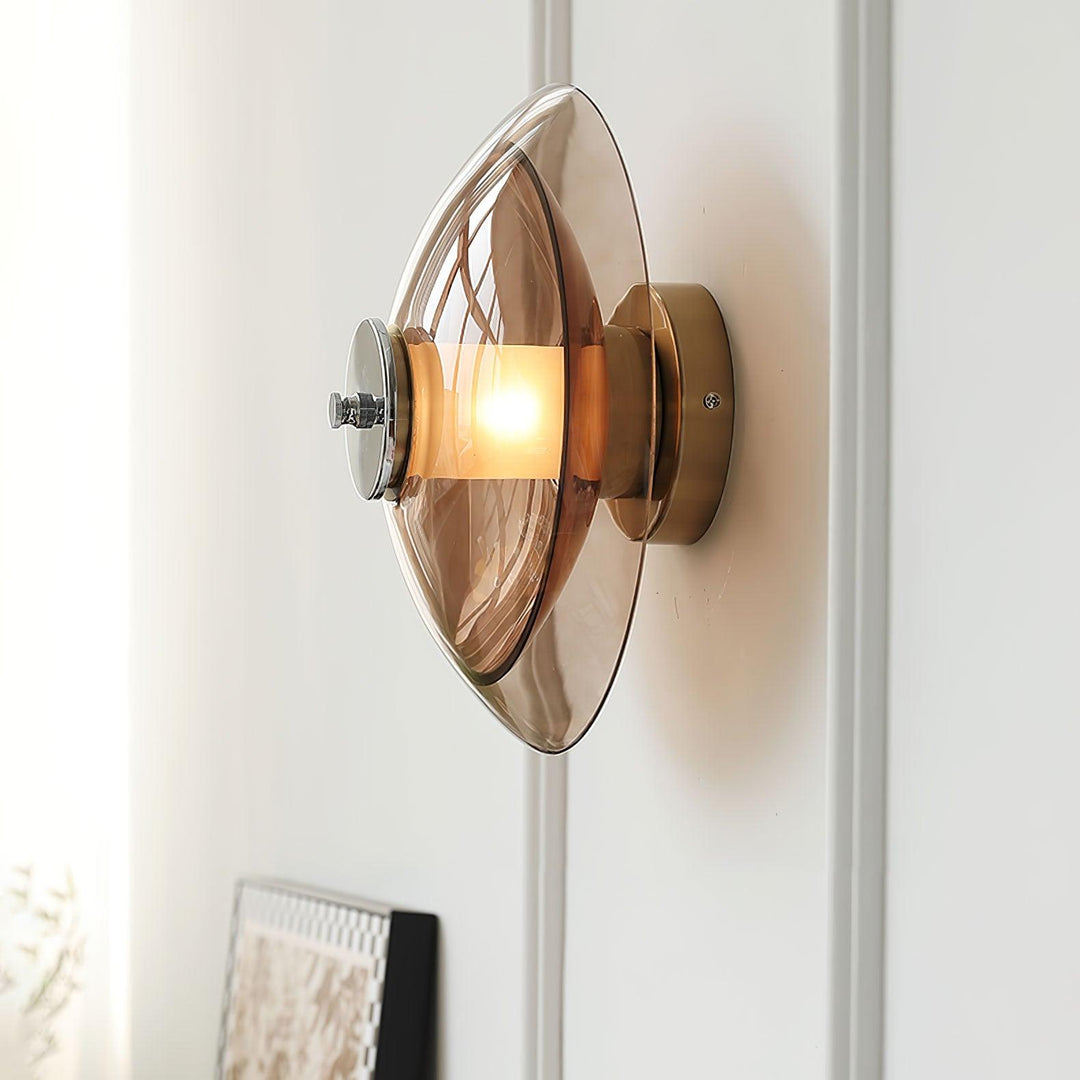 Lampa Ścienna z wtyczką w Kształcie Latającego Spodka