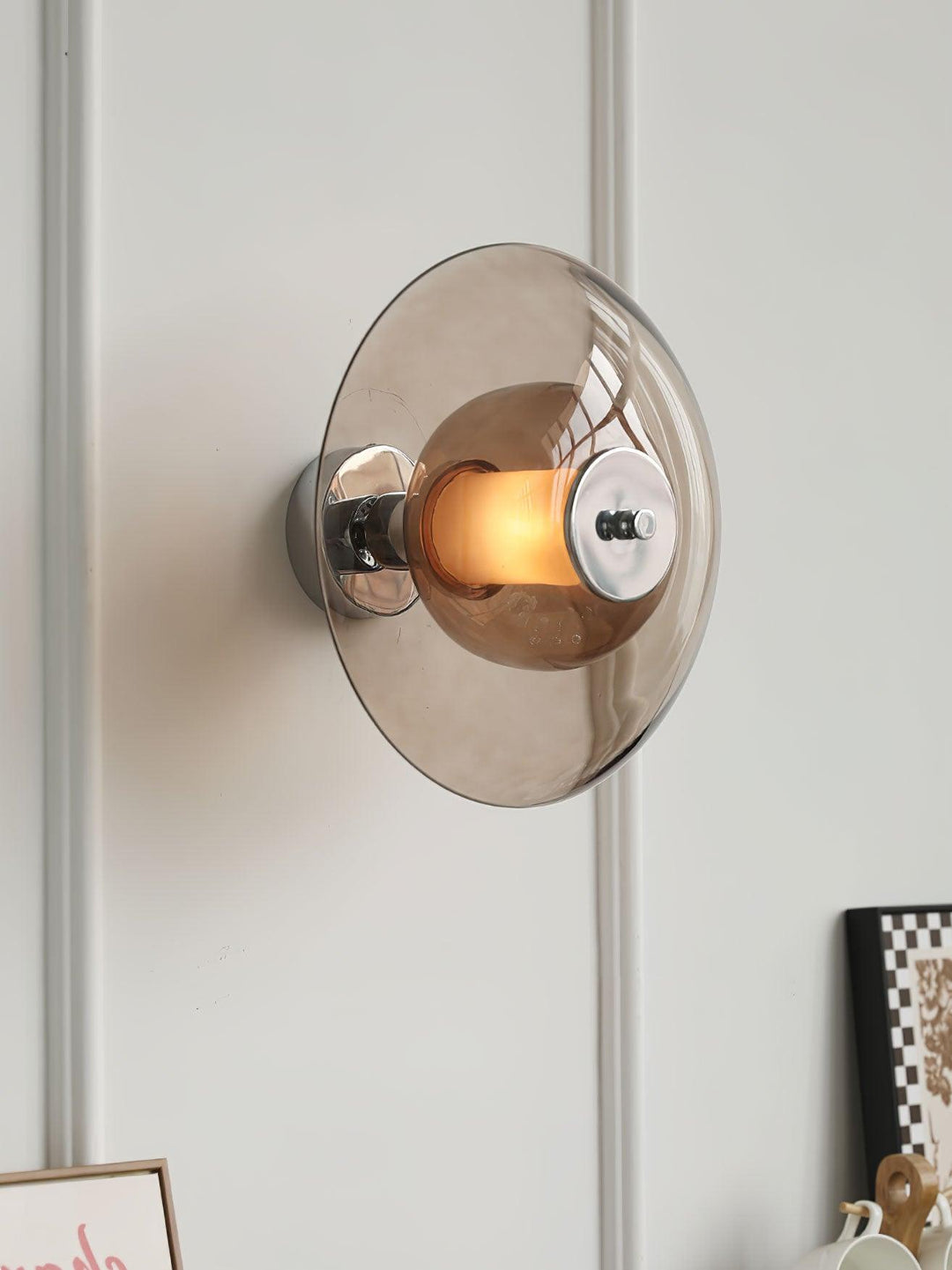 Lampa Ścienna z wtyczką w Kształcie Latającego Spodka