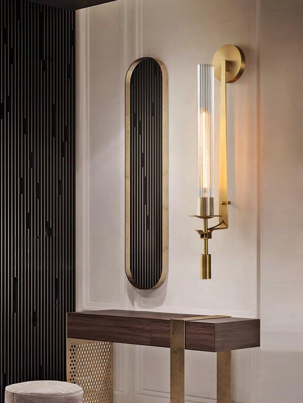 Lampa Ścienna w Stylu Francuskiego Klasycyzmu