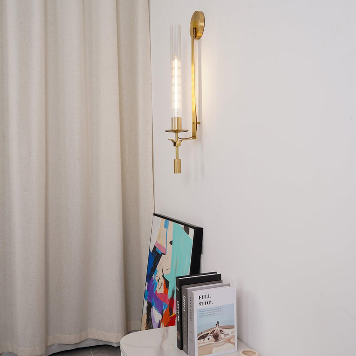 Lampa Ścienna w Stylu Francuskiego Klasycyzmu