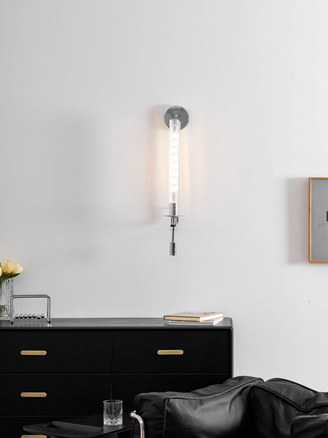 Lampa Ścienna w Stylu Francuskiego Klasycyzmu