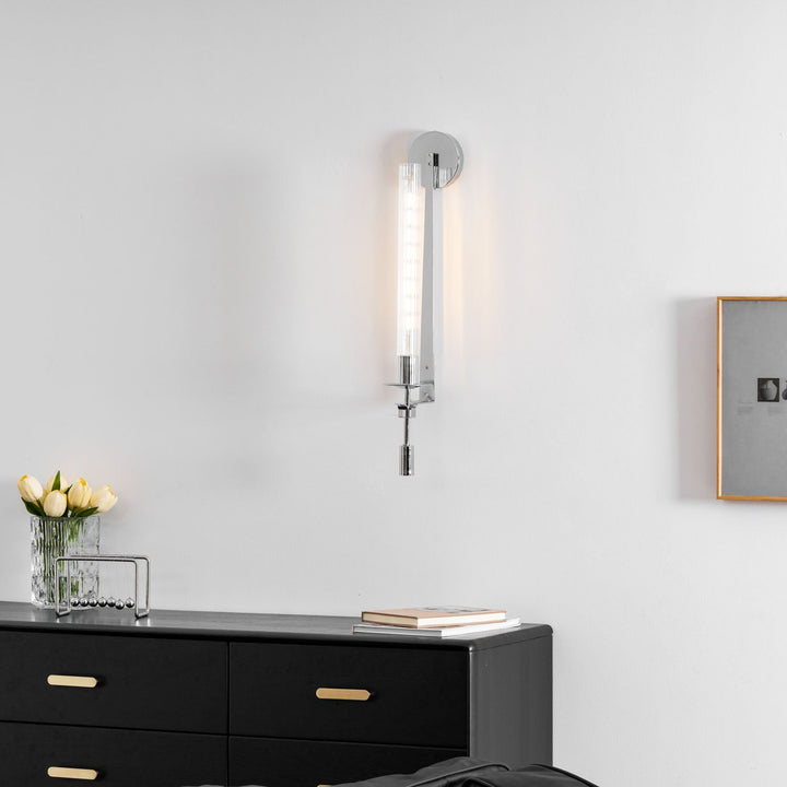 Lampa Ścienna w Stylu Francuskiego Klasycyzmu
