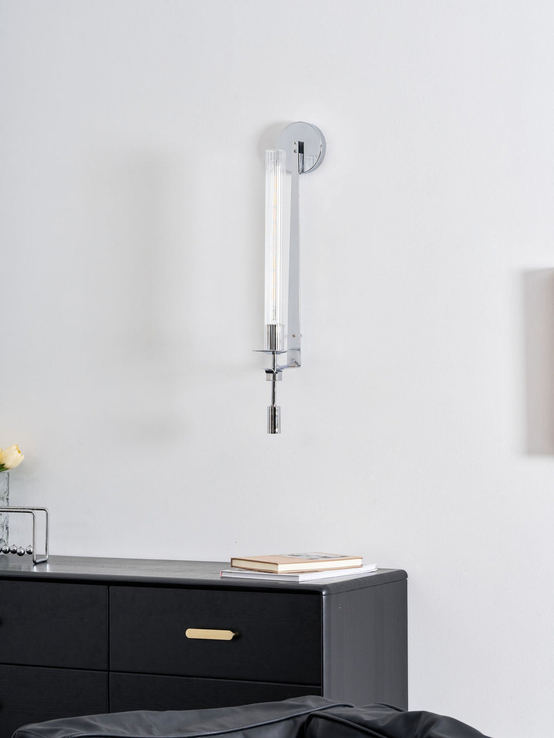 Lampa Ścienna w Stylu Francuskiego Klasycyzmu