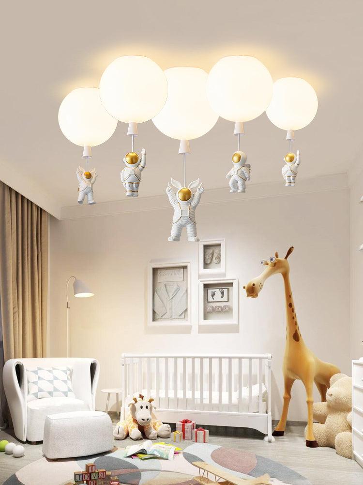 Lampa sufitowa Frosted Balloon z matowym kloszem