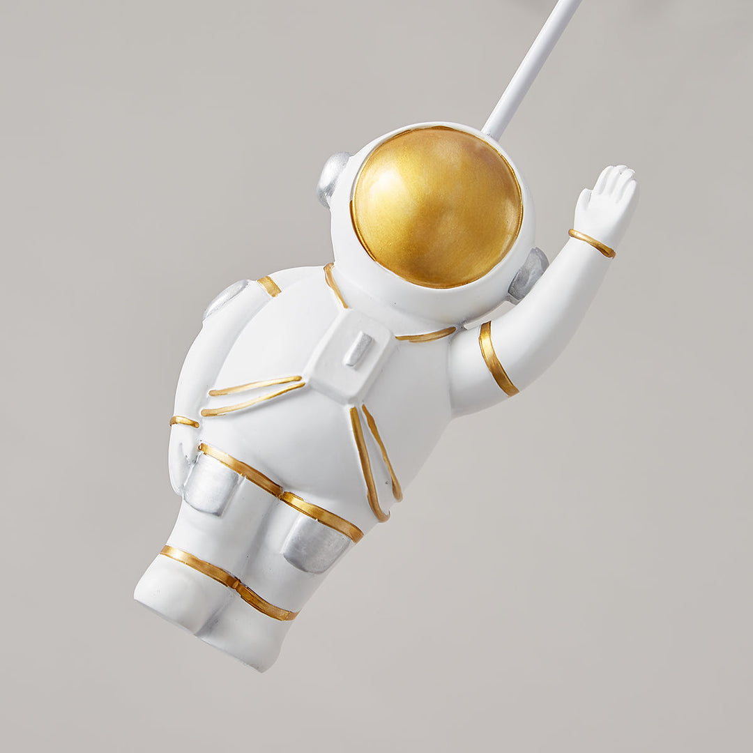 Lampa sufitowa Frosted Balloon z matowym kloszem