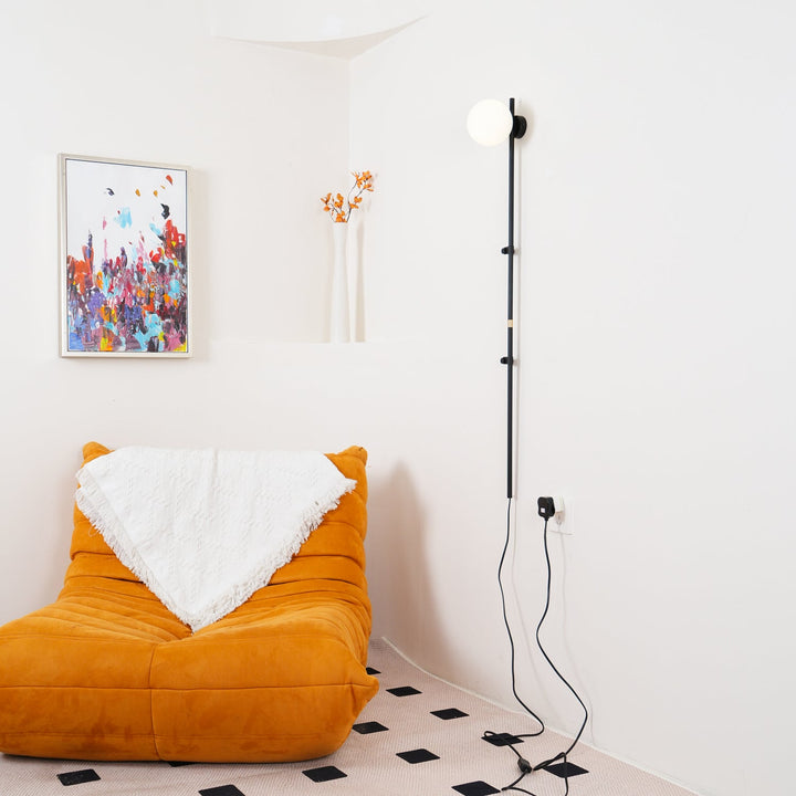Lampa Ścienna Funiculi z wtyczką