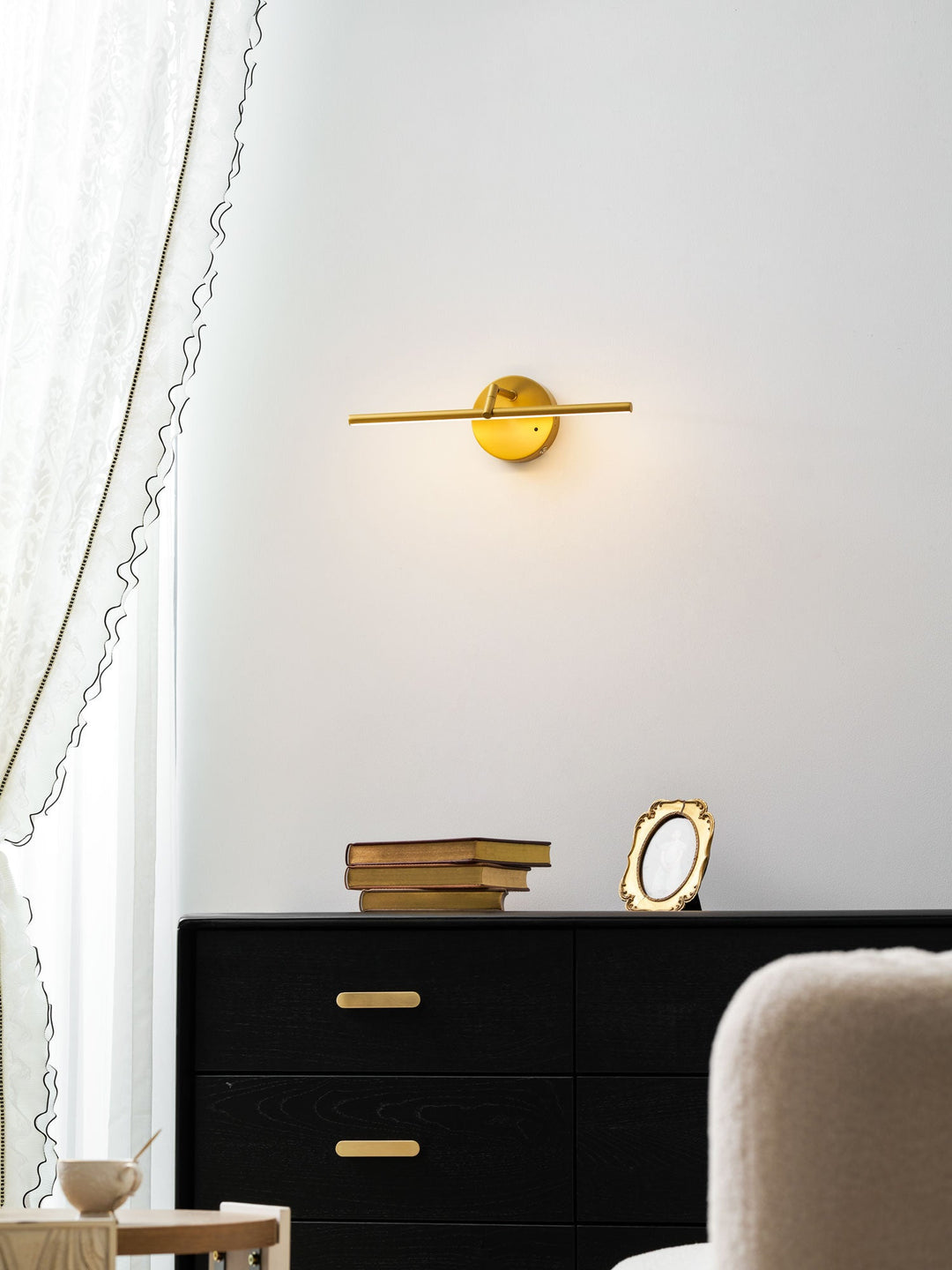 Lampa Ścienna Galleria Slim Z Ładowaniem