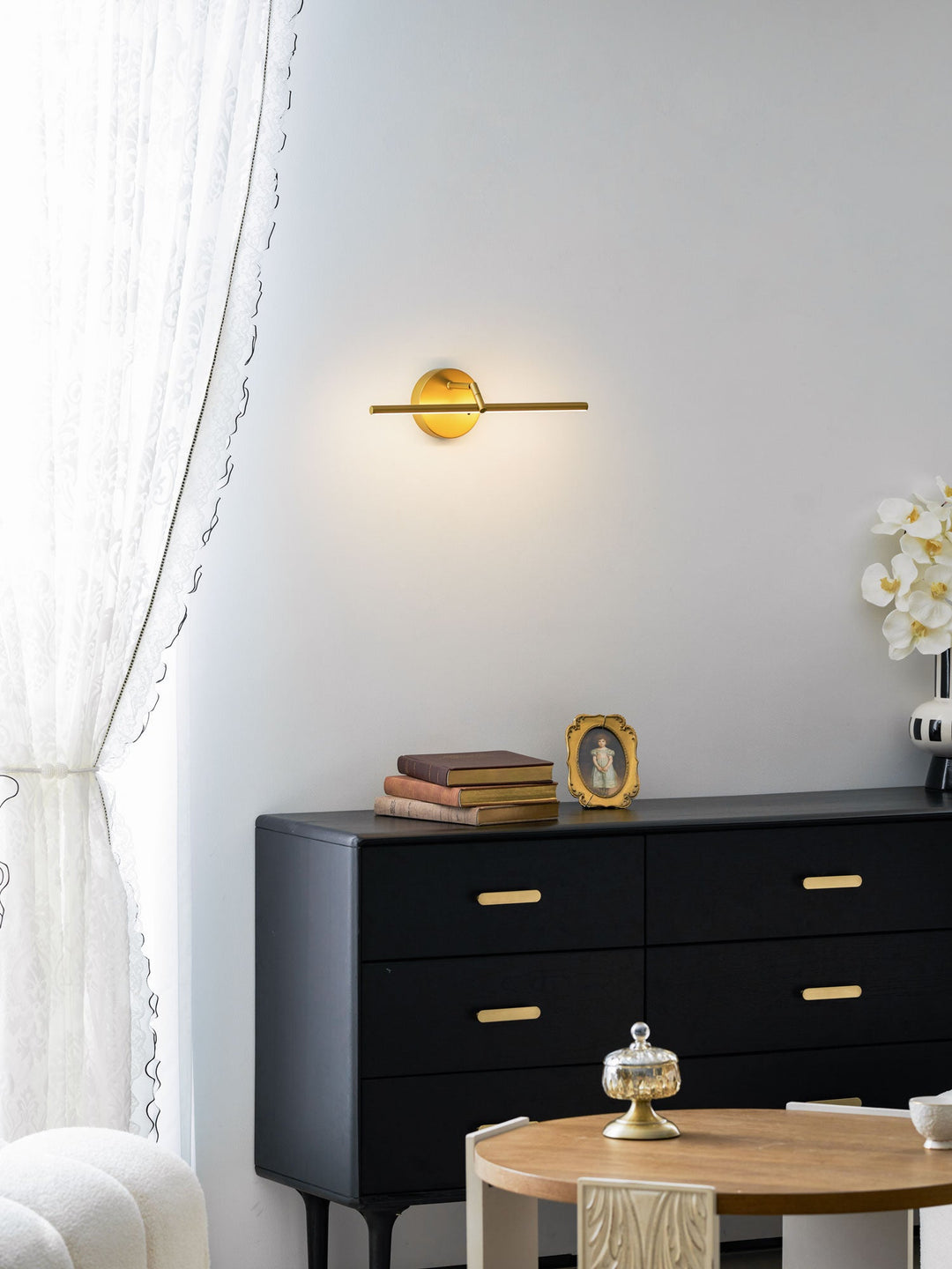 Lampa Ścienna Galleria Slim Z Ładowaniem
