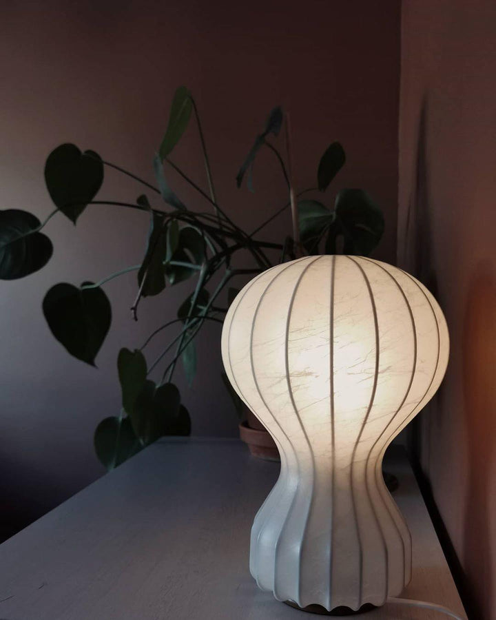 Lampa Stołowa w Kształcie Balonu Na Gorące Powietrze