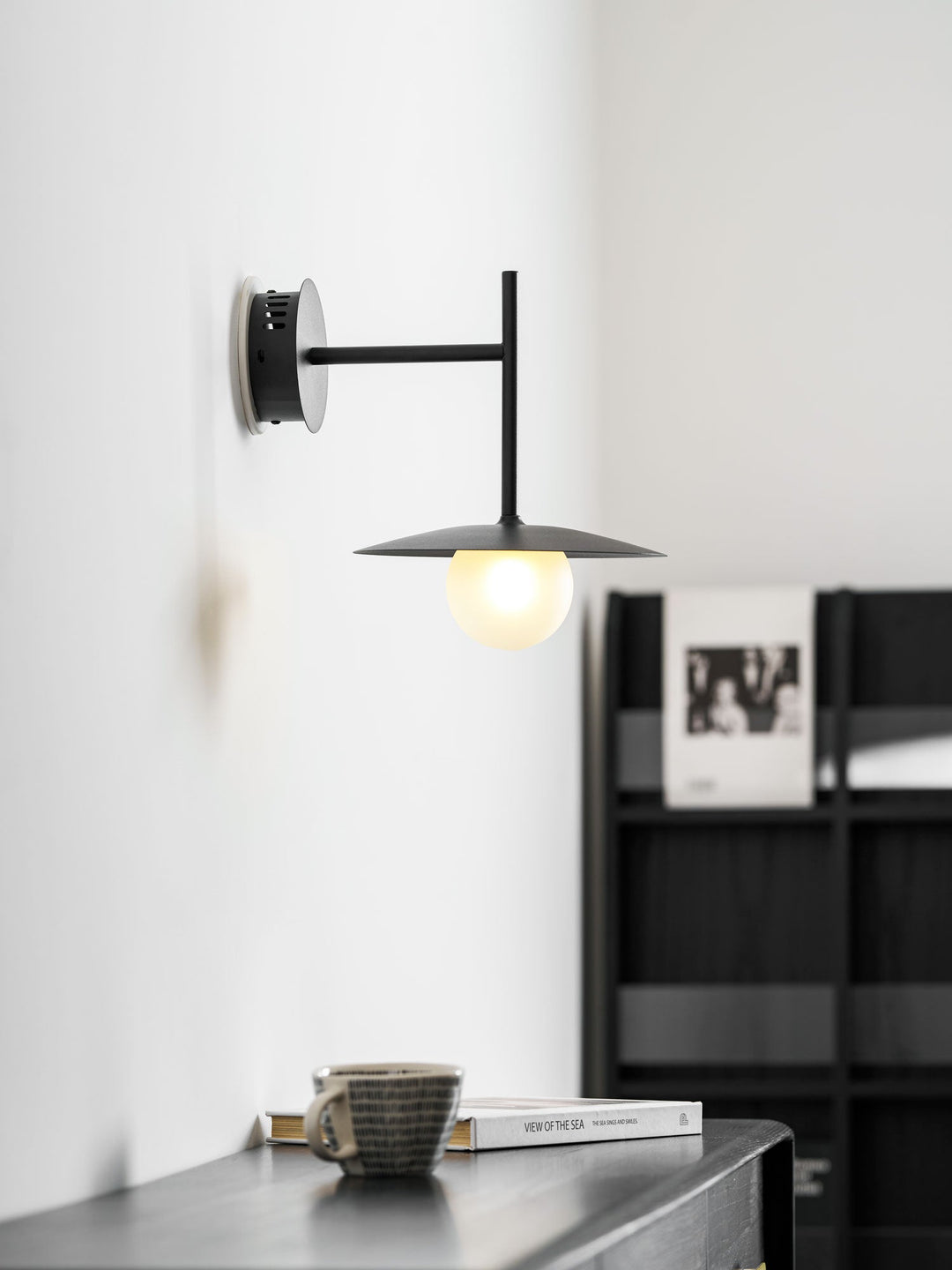 Lampa Ścienna Gea z Żelaza