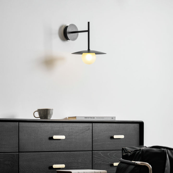 Lampa Ścienna Gea z Żelaza