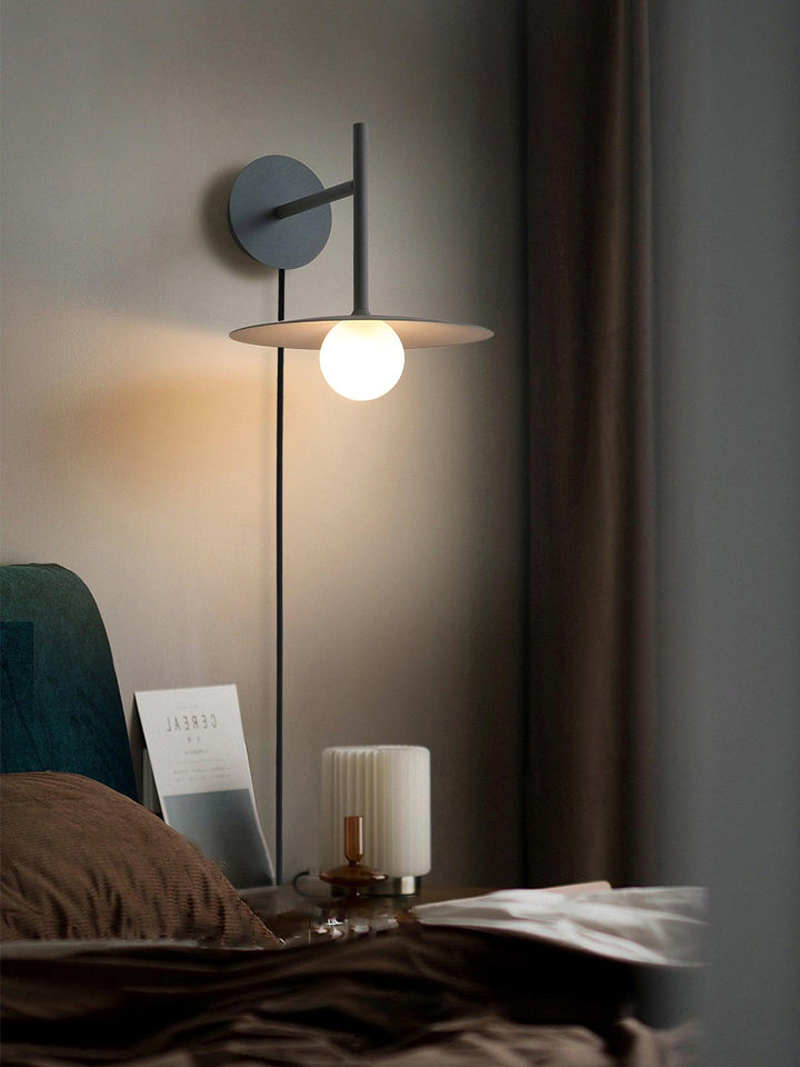 Lampa Ścienna Gea Iron