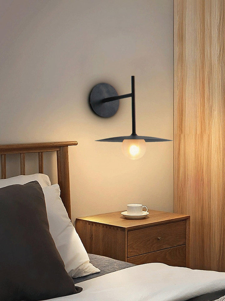 Lampa Ścienna Gea z Żelaza
