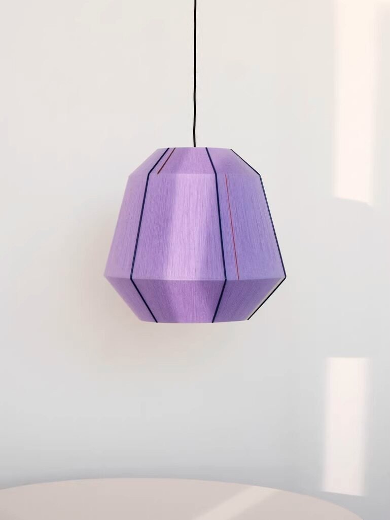 Lampa wisząca z ręcznie nawiniętym kloszem