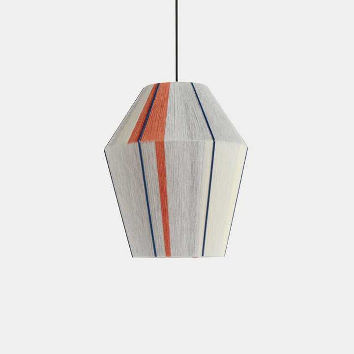 Lampa wisząca z ręcznie nawiniętym kloszem