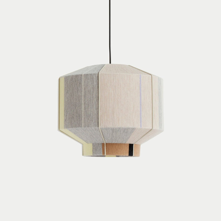 Lampa wisząca z ręcznie nawiniętym kloszem