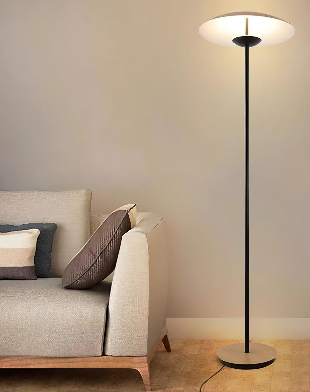 Innowacyjna Lampa Podłogowa Kierunkowa