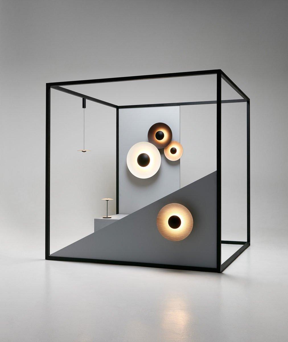 Lampa ścienna Simplicity Glow z wtyczką