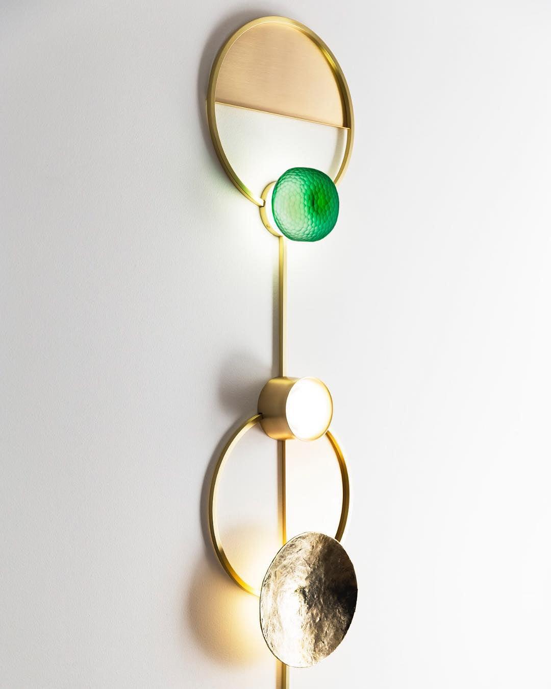 Lampa Ścienna z Kamieni Szlachetnych