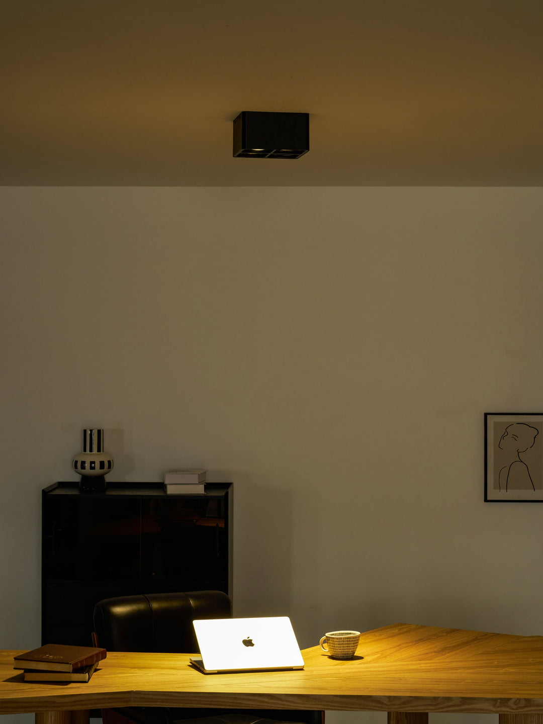 Reflektor Giyan na powierzchni