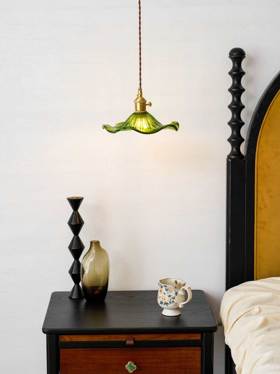 Szklana Lampa z Kwiatem Hibiskusa
