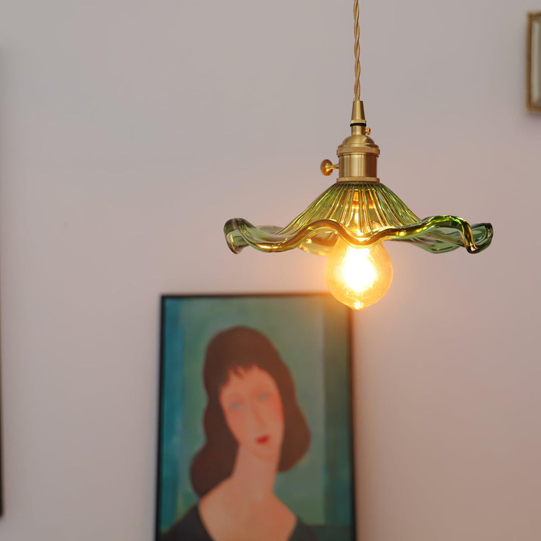 Szklana Lampa Wisząca w Kształcie Kwiatu Hibiskusa