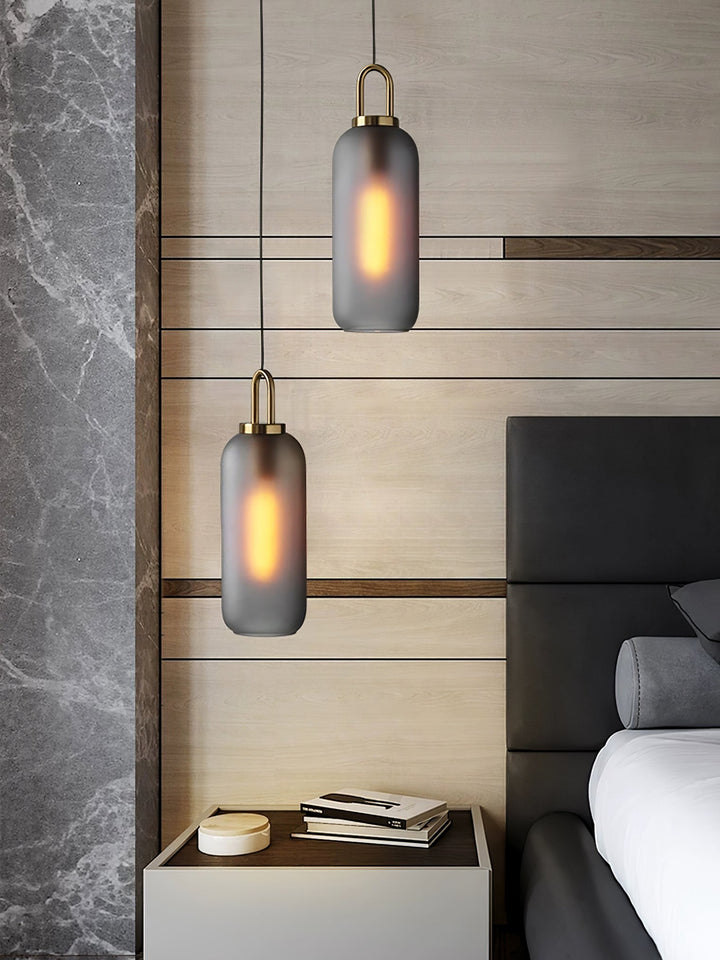 Lampa wisząca Pendulum z szklanym kloszem