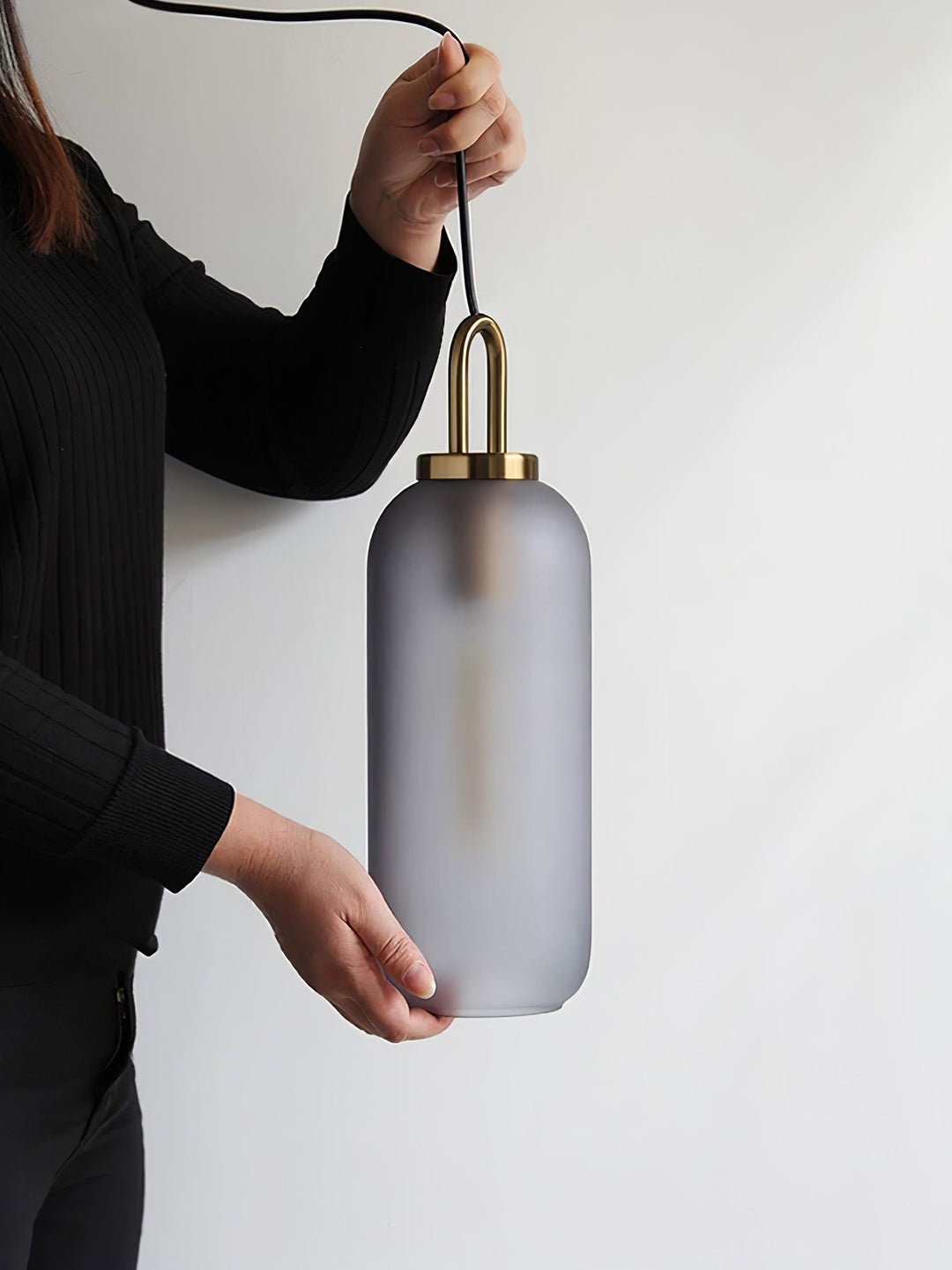 Lampa wisząca Pendulum z szklanym kloszem