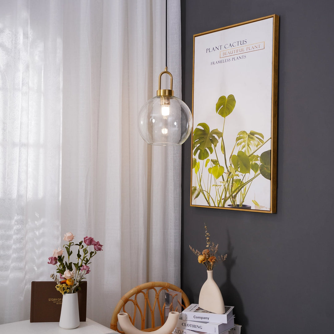 Lampa wisząca Pendulum z szklanym kloszem