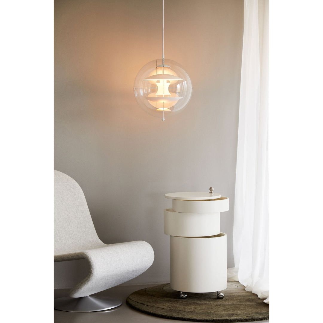 Lampa wisząca w kształcie okrągłej kuli