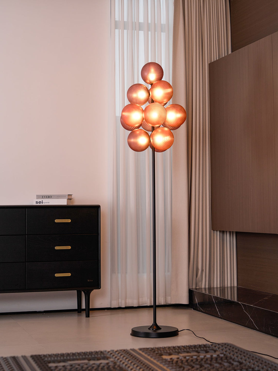 Lampa Podłogowa Winogronowa