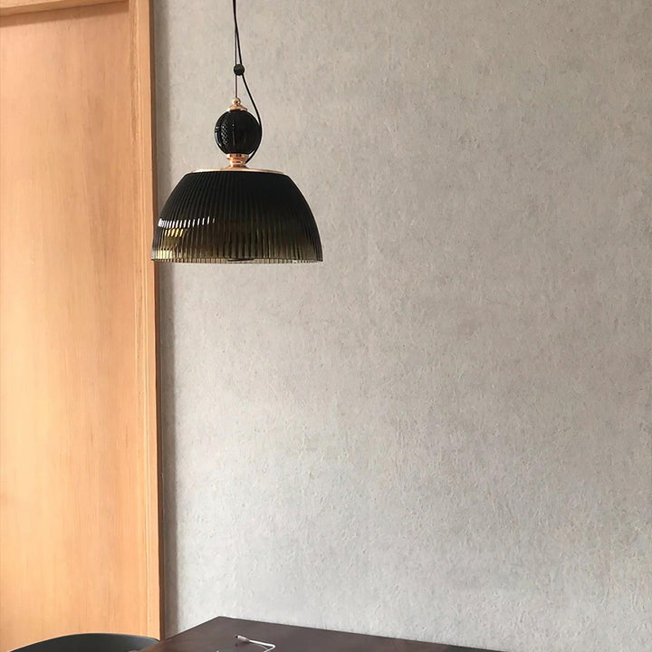 Lampa wisząca z szklaną misą