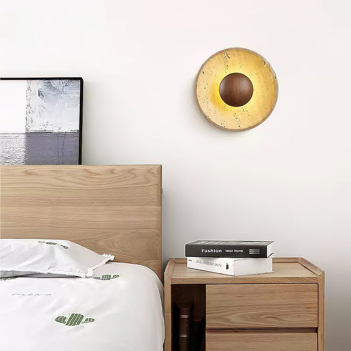 Lampa ścienna Halo z trawertynu