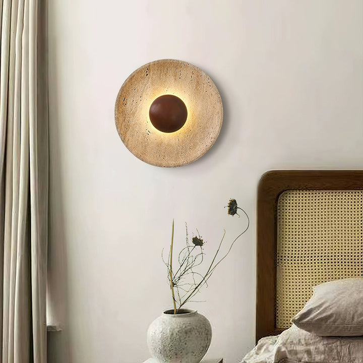 Lampa ścienna Halo z trawertynu