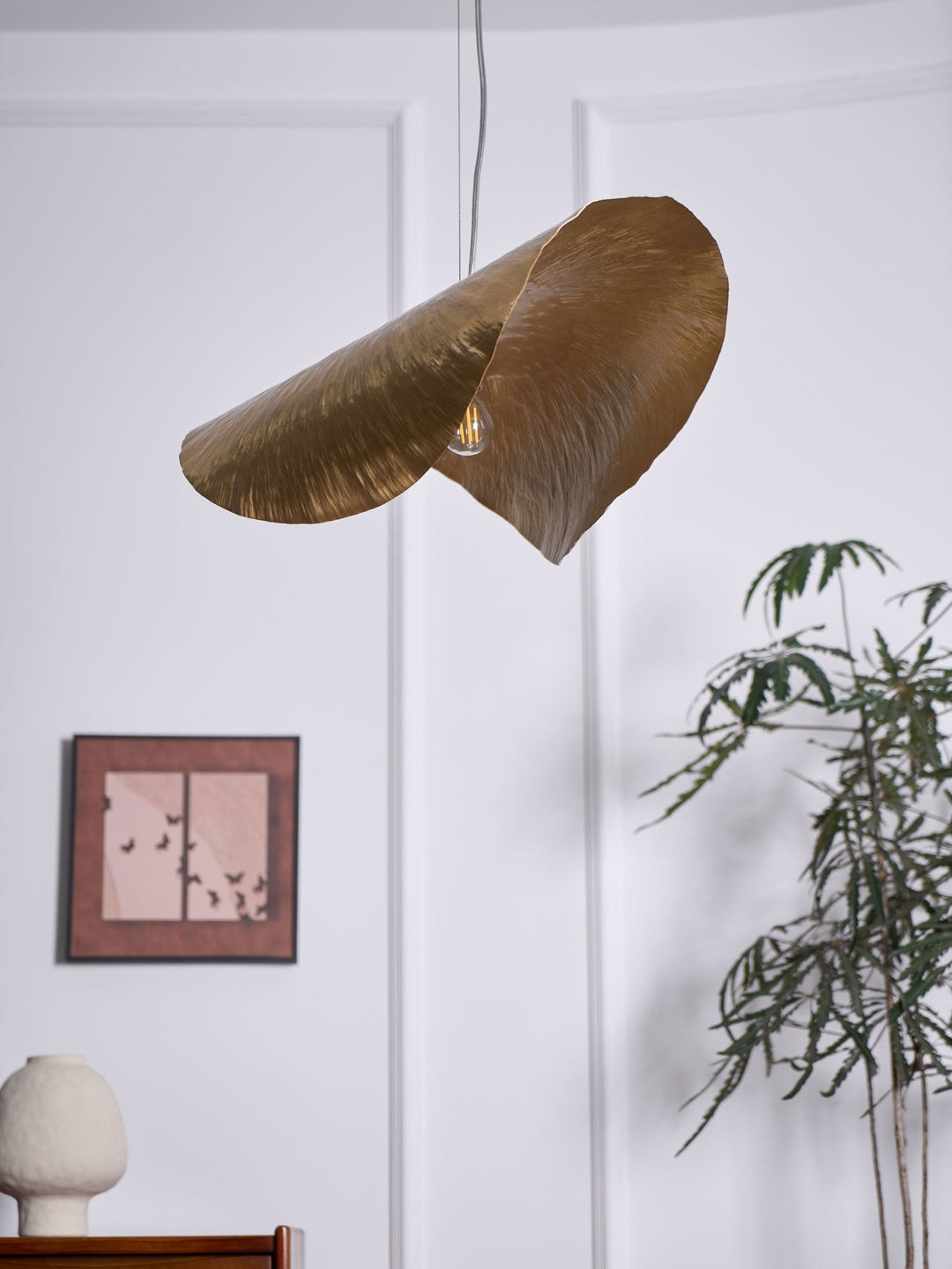 Wisząca lampa młotkowana