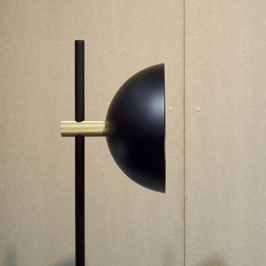 Lampa Podłogowa Studio