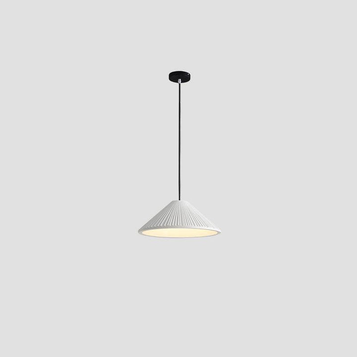 Lampa wisząca z żywicy w kształcie kapelusza