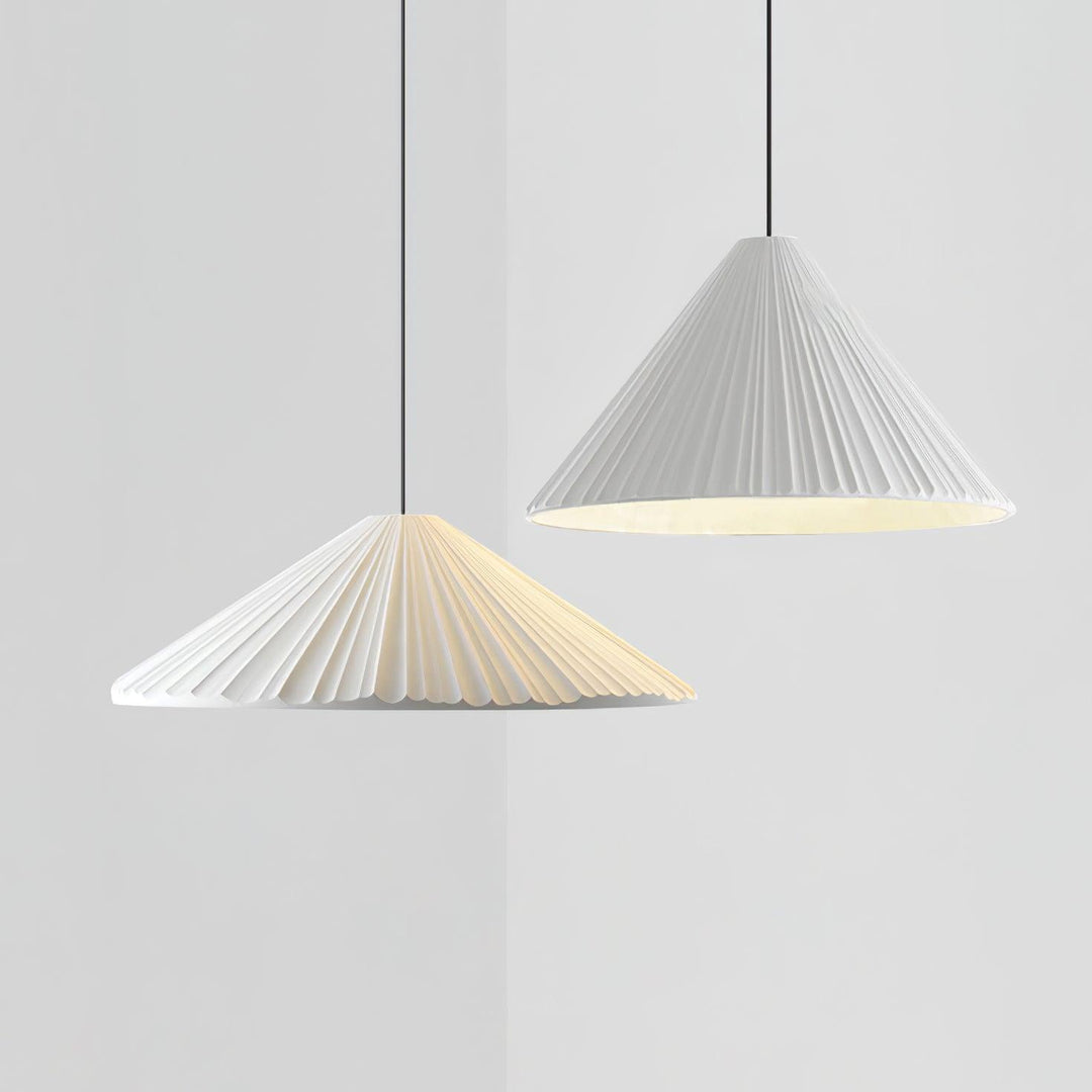 Lampa wisząca z żywicy w kształcie kapelusza