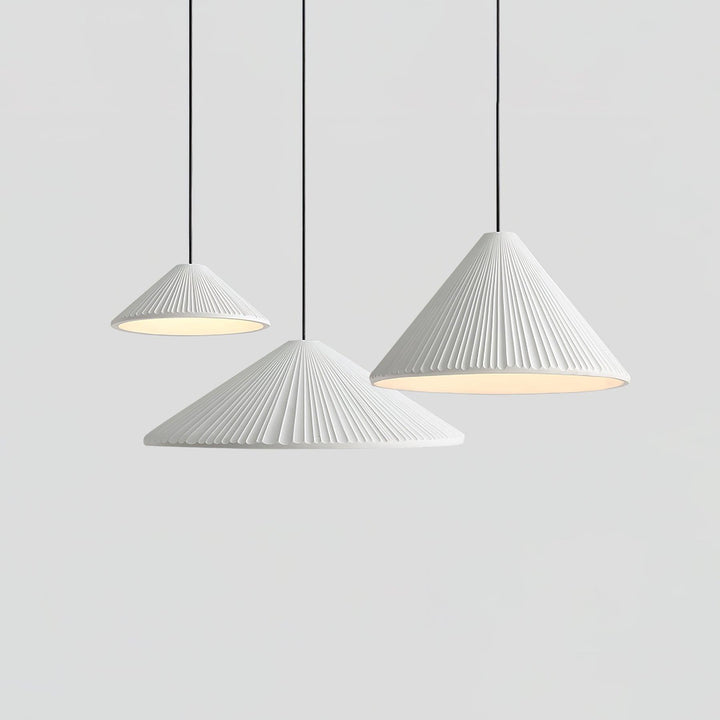 Lampa wisząca z żywicy w kształcie kapelusza