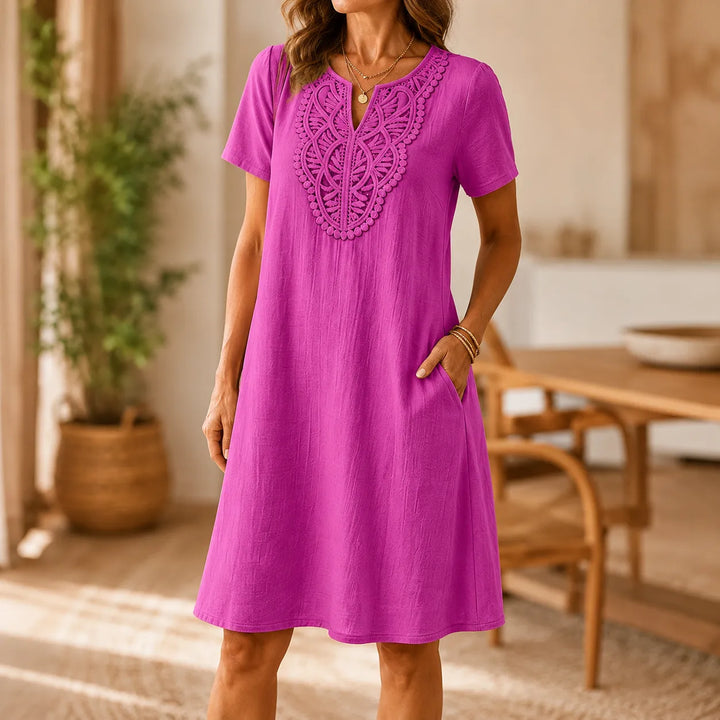 Loravie – Boho Sukienka T-Shirt z Koronkowym Fartuszkiem w Stylu A