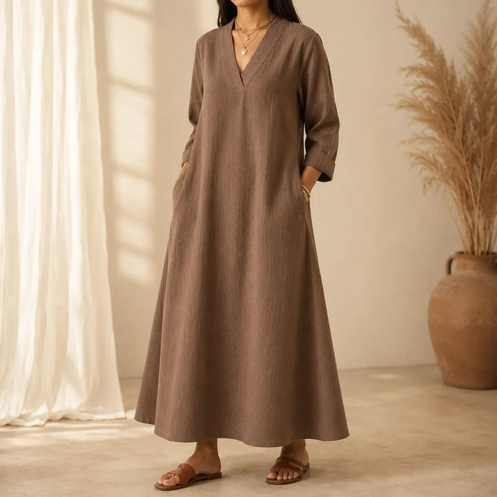 Lunara – Sukienka maxi w stylu lnianym z dekoltem w serek i kieszeniami