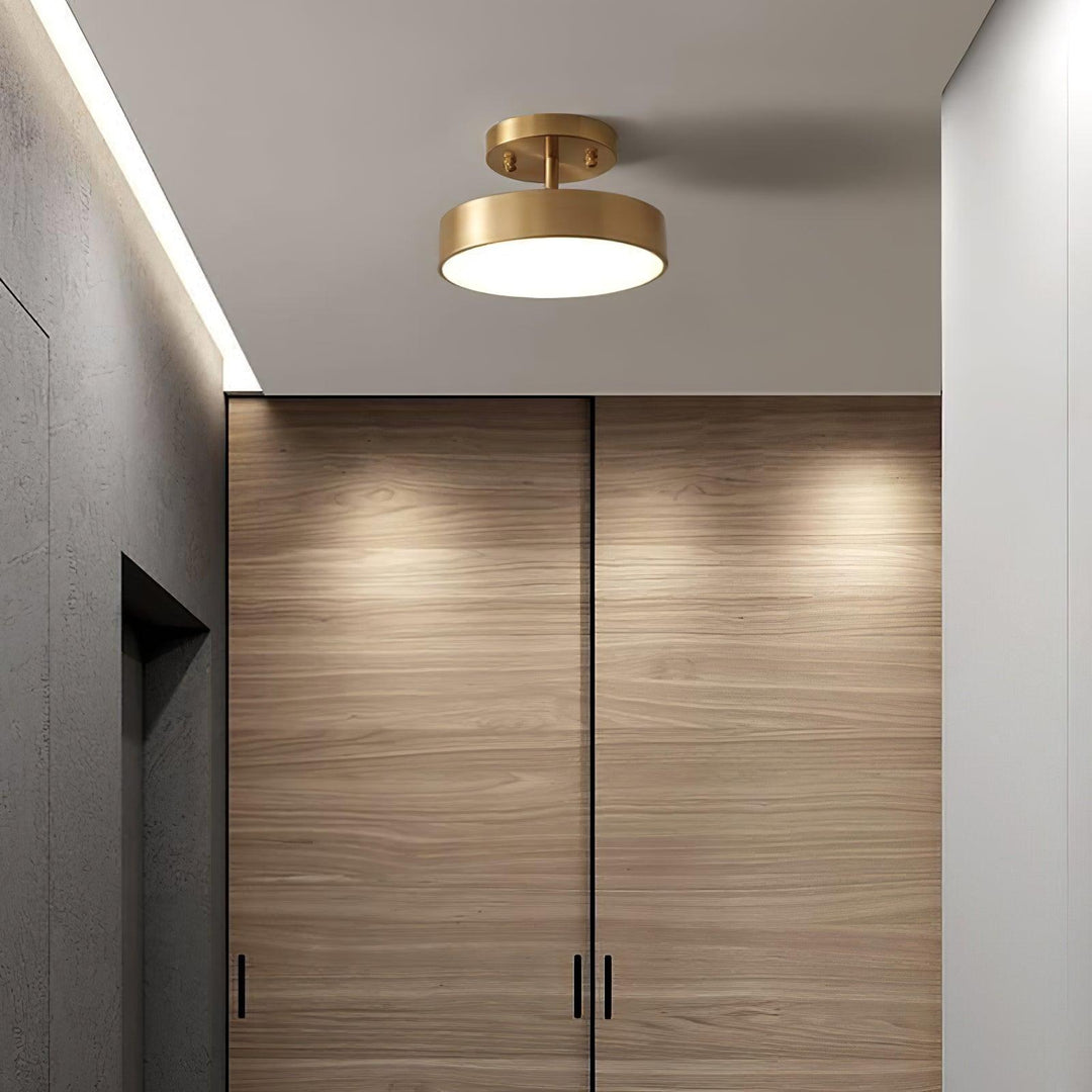 Lampa sufitowa Hero z obrotowym kloszem
