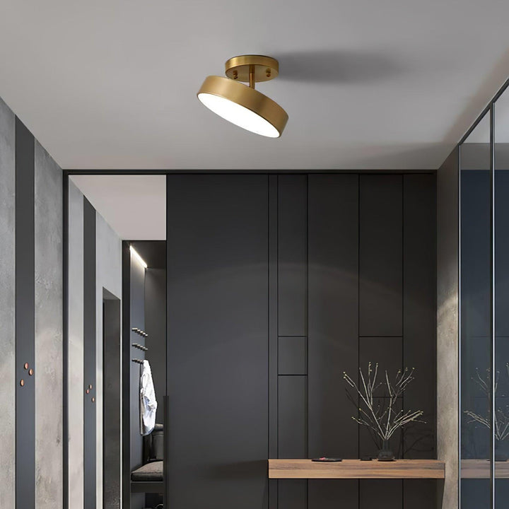 Lampa sufitowa Hero z obrotowym kloszem