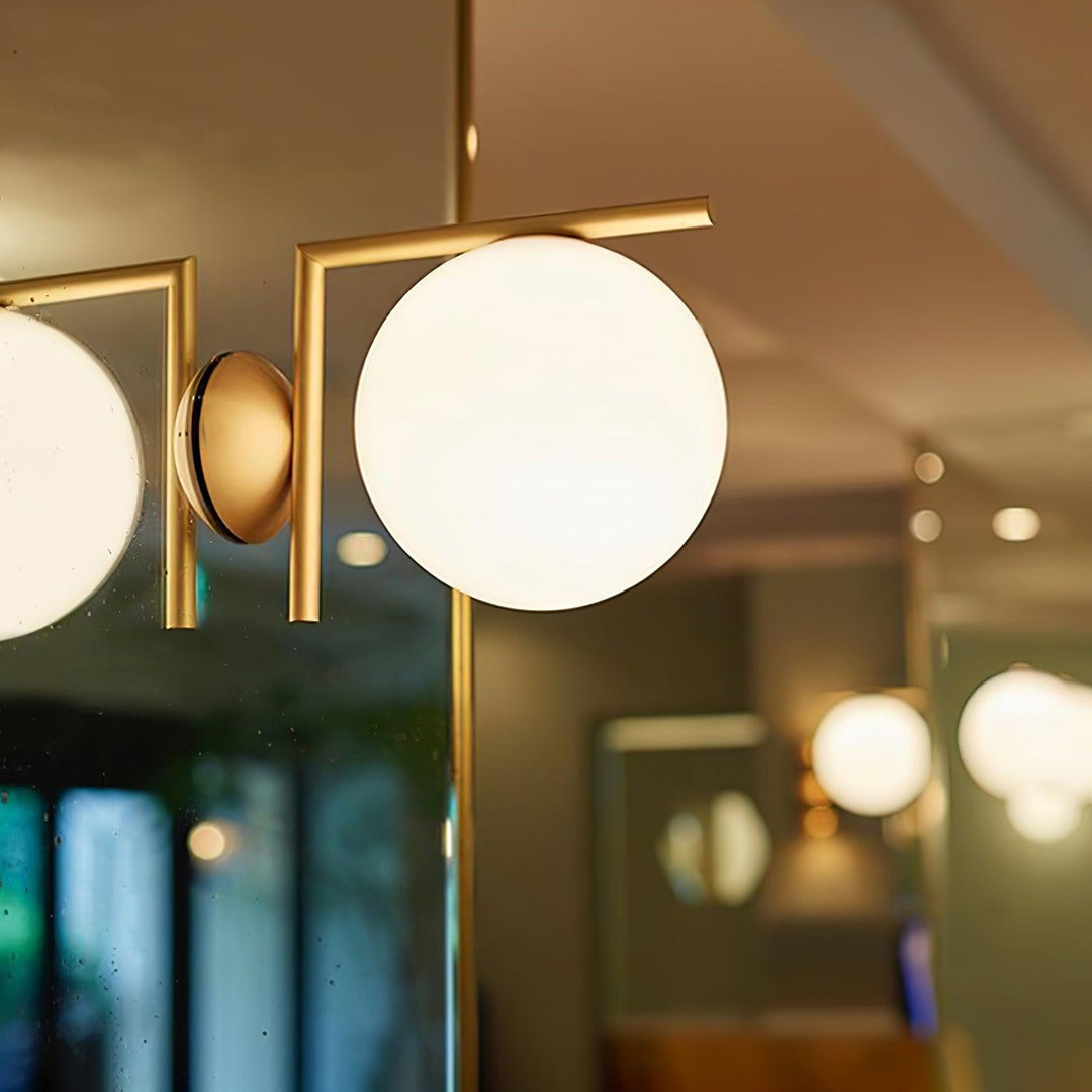 Lampa Ścienna z Opalizowanego Szkła
