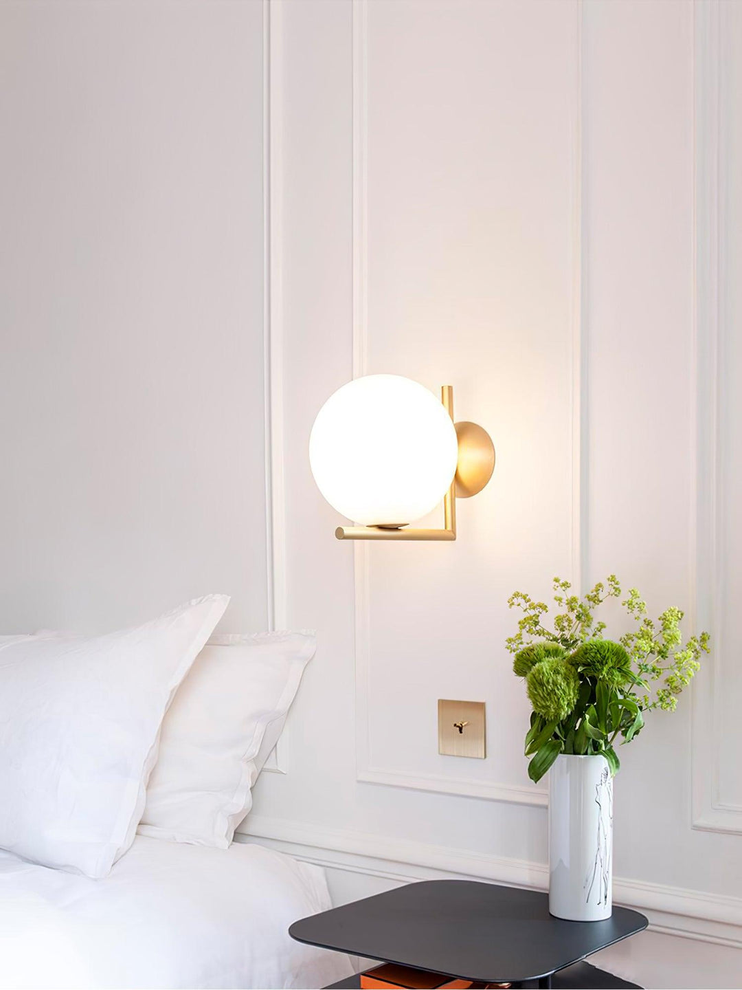 Lampa Ścienna z Opalizowanego Szkła