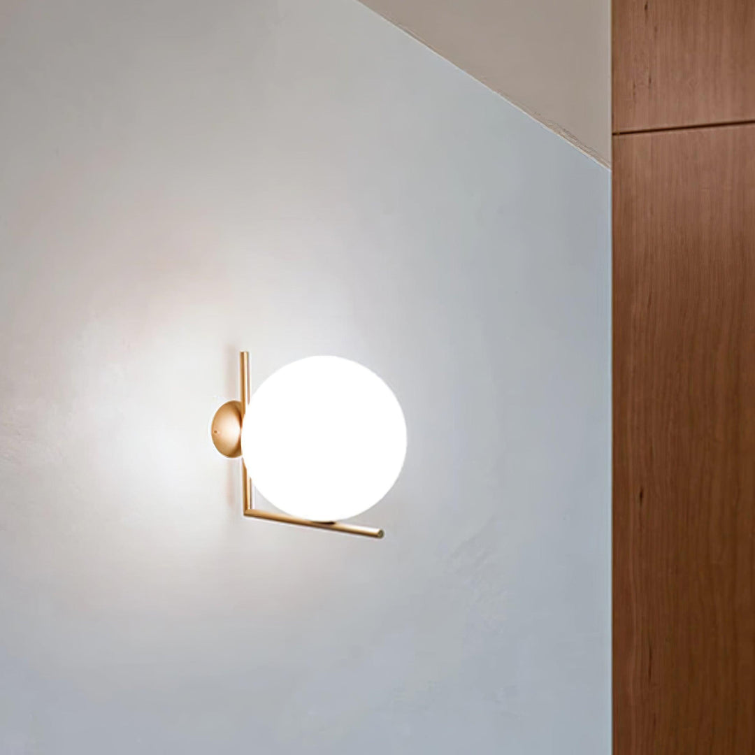 Lampa Ścienna z Opalizowanego Szkła
