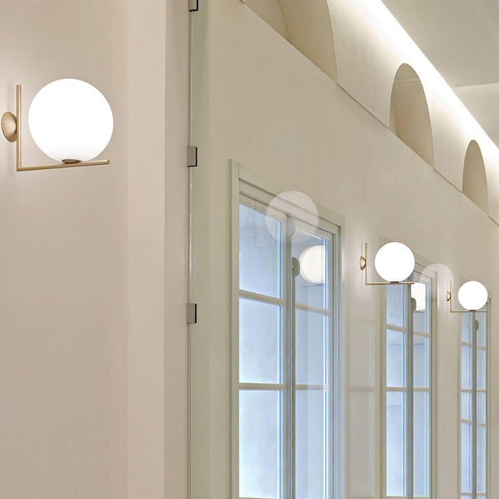 Lampa Ścienna z Opalizowanego Szkła