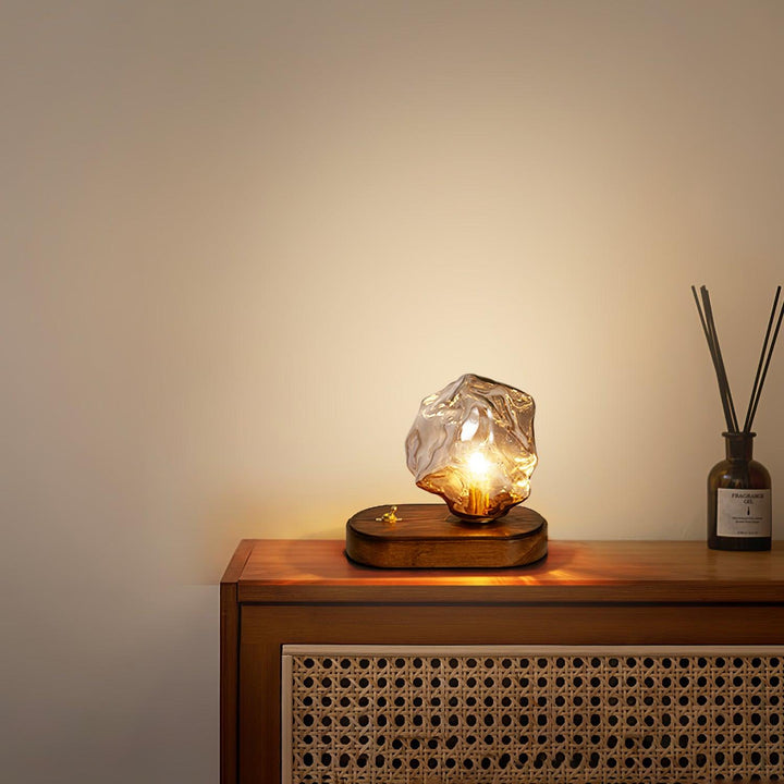 Lampa stołowa z szklanym kloszem Ice Stone